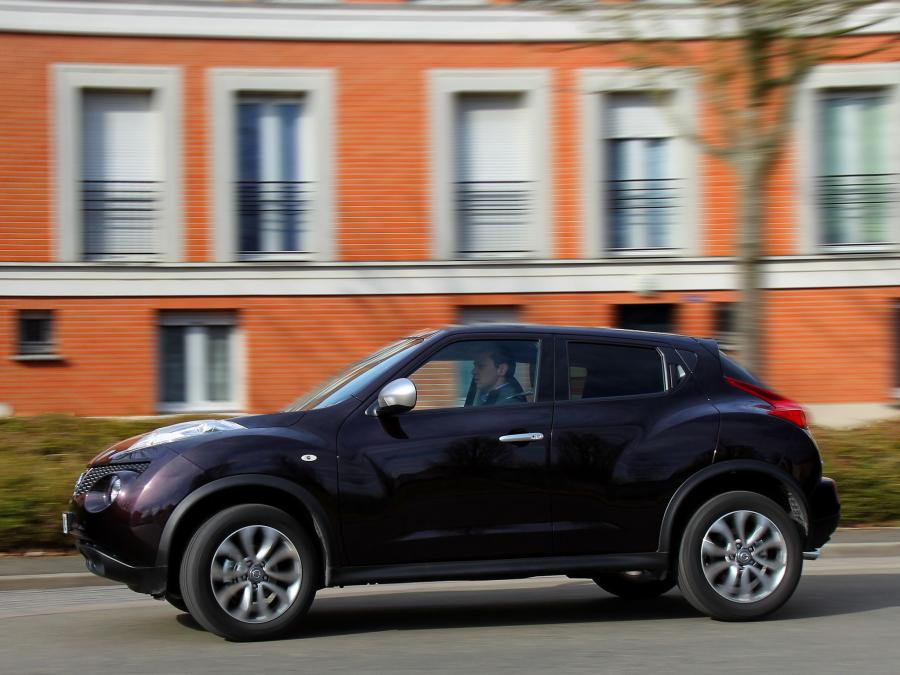 Nissan Juke Urban Premium 2012 года  (фото 6 из 8)